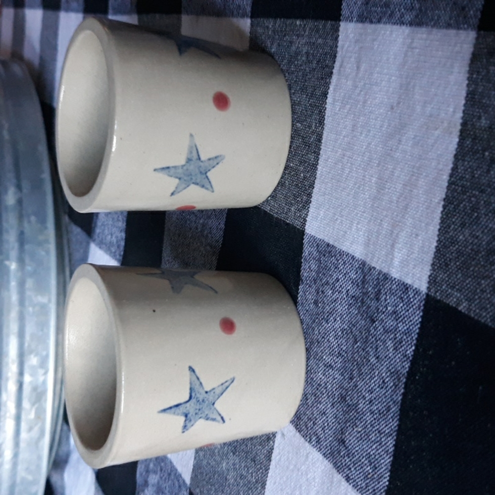 Set of 2 patriotic pottery votive holders
